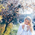 آلرژی بهاری حساسیتی فصلی علائم و درمان
